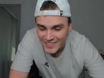 Live gay cam model Murzik__22 yrs streaming now in HD