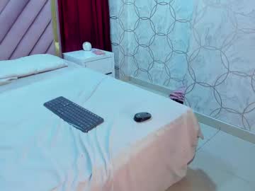 Nai_blue, 27 years old, Welcome to my room! - Goal: Sexy slap / moan / kiss on camera. [54 tokens left] #blowjob #bigass #new #18 #dancesexy, webcam photo