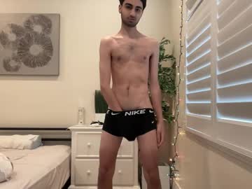 Nakedstr8boy • straight • California, United States • public