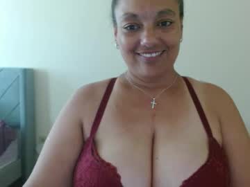 nala_thickk - Live Performer