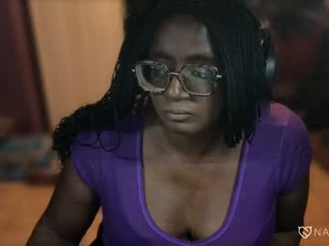 naomifux - Live EU Performer