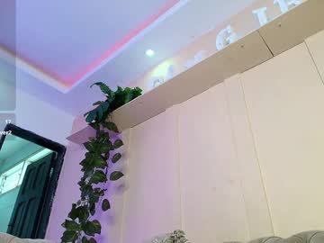 nataly_velez - Live Performer