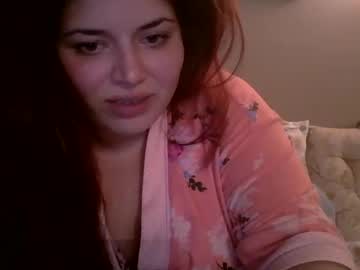 Natty_green, 28 years old, Get me out of these clothes #pregnant #mommy #new, webcam photo
