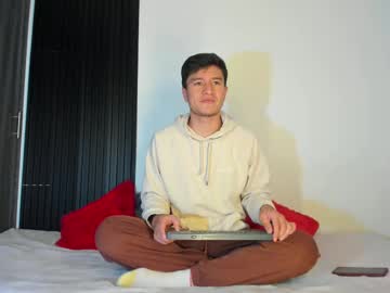 Live twink cam Naughtyangelx2, age 21 yrs nude and streaming