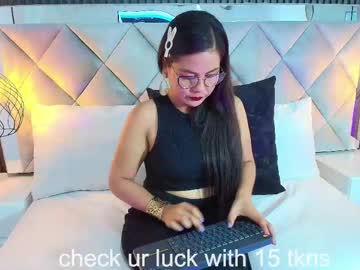 Naugthy_ali_, 25 years old, Heey Boys fun with kinky women #leggings #milf #greatass #latina #new, webcam photo