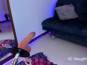 naugthymila3 - Live Performer