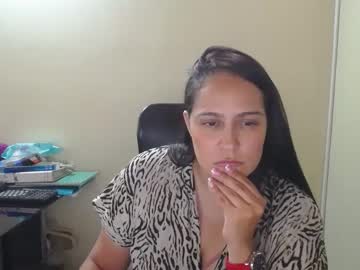 neny445 - Live EU Performer
