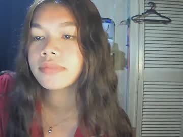 Hairy cam model Nerymarie2001 live now