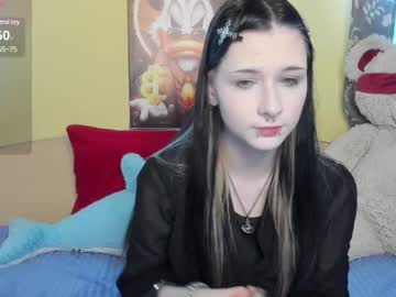 Feet Cams Live model Nessadarkk, age 18 streaming Foot Fetish VR