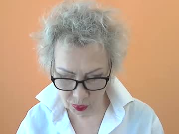 Feet Cams Live model Nessyjenixs, age 62 streaming Foot Fetish VR