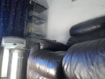Niceasscammo69 • fuckmachine • South Australia, Australia • public
