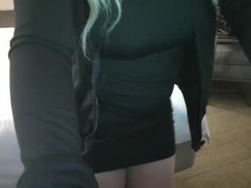 nikkisnow69's Profile Image