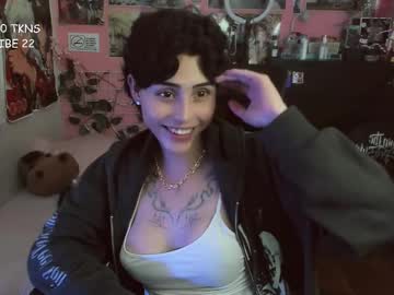 Nikylaine, 23 years old, GOAL: CUM YUMM??? ??rub each other until we cum ?? #18 #skinny #transgirl #trans, webcam photo