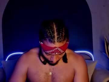 Muscle cam star Noah_jones__