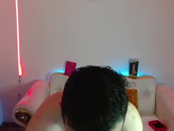 Live gay cam model Noha_lux1 streaming now in HD