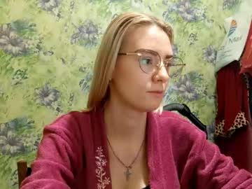 Norinebaeza, 18 years old, Goal: Kiss right you | I'm Lola #cute #young and #teen  a little #shy and #skinny [17 tokens remaining], webcam photo