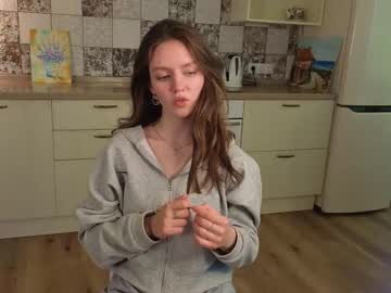 Odeliabetter, 18 years old, Goal: show my shoulders and sensual touch it while im looking at you || #new #shy #cute #young #teen [60 tokens remaining], webcam photo