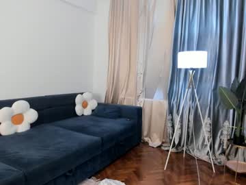 Odelindaeger, 18 years old, GOAL: Raise the top do not gently stroke the stomach [18 tokens remaining] Welcome to my room! #feet #blonde #redhead #lovense #new, webcam photo