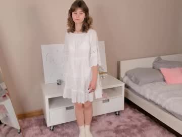 Oleviacardo, 18 years old, I don't know what can be done here, but let's have fun hehe  Goal:  Spin around and show my outfit #18 #new #smalltits #teen #shy [0 tokens remaining], webcam photo