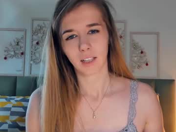 Olivia_723y • Chaturbate • away