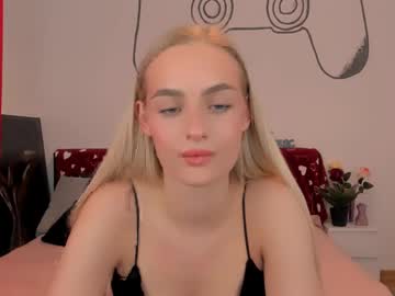 Feet Cams Live model Oliviahappy, age 22 streaming Foot Fetish VR