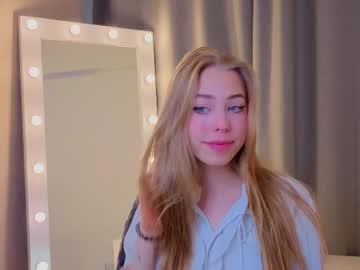 Opheliaoracle, 18 years old, squats with raised skirt<3 | My first day | #shy #teen #smalltits #18 #nonude [0 tokens remaining], webcam photo
