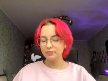 Orahisle, 19 years old, GOAL:  Showing off the lips and piercings is getting closer ?  Hi, I'm Thea! Your sunshine is here again  #18 #new #skinny #shy #cute [6 tokens remaining], webcam photo