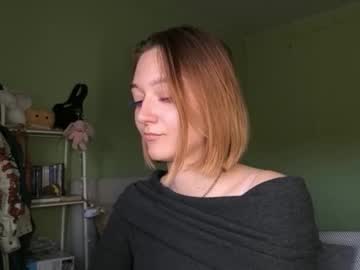 Orange___melani • redhead • country in your mind ? • public
