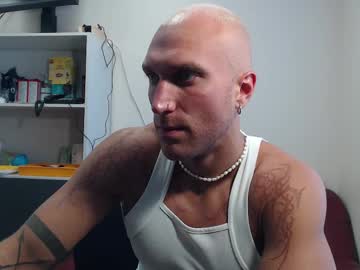 Orlandohuge big cock cam stud 27 yrs streaming live
