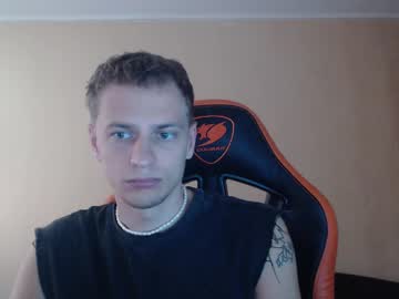 Oscar_sssky, 23 years old, #bigdick #young #muscle Oscar_sssky's room, webcam photo