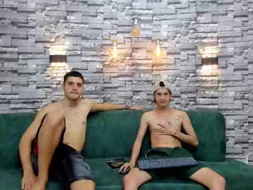 Oversized_guy • cum25y • Colombia • public