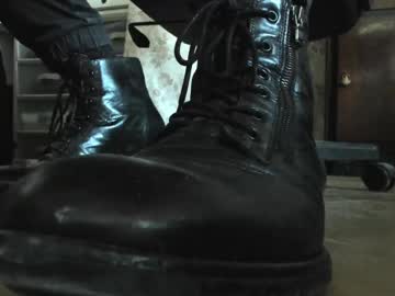 Feet Cams Live model Pablomenesssl, age 46 streaming Foot Fetish VR