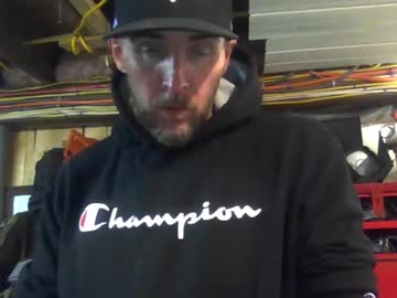Paulstetson • cumshow • Connecticutt, United States • public