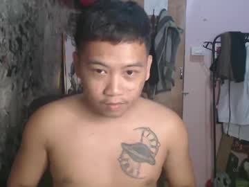 Pervyron15 big cock cam stud 20 yrs streaming live