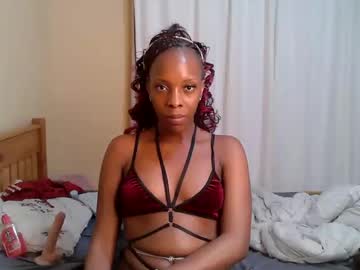 petite_eriee - Live EU Performer