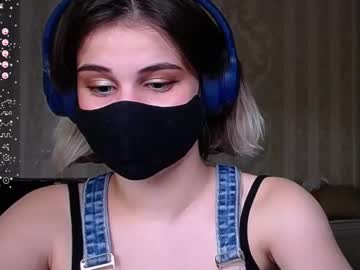 Pixe1vibe, put on a beautiful bra instead of top  ??? #shaved #puffynipples  #new #nonude #cameltoe [0 tokens remaining], webcam photo