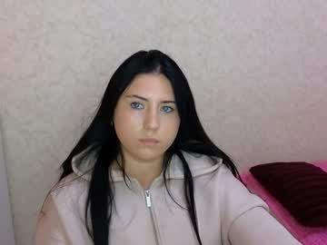 Polinaray, 18 years old, Polinaray's room #new #18 #c2c #shy #nonude, webcam photo