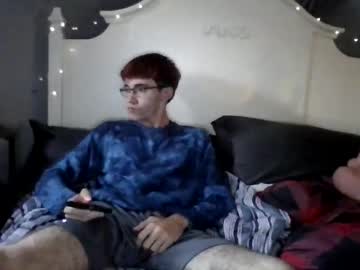 Hairy cam model Pony2boy live now