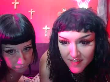 Hairy cam model Ponyplush, 26 yrs live now