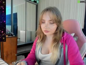 poppy_michaelson - Live EU Performer