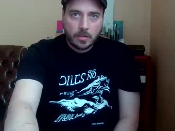 Prettyeyezbigdick big cock cam stud 40 yrs streaming live