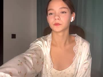 Princess404, 18 years old, Goal: ??a sexy dance with teasing ?? Hi, I'm Darina, new here, I'd love to meet you! #shy #new #skinny #18 #Cosplay  [32 tokens remaining], webcam photo