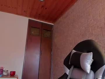 Live Milf Princesscorine, 99 yrs - Hot Milf Cams