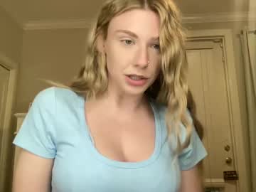 Prinsexxpeach • bigboobs24y • Washington, United States • public