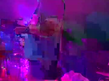 Hairy cam model Punkrunr083 live now