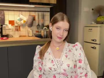 Purrpure, 18 years old, I'm #new here and really hope for your support so that i don't feel #shy ! i'm #18 years old, very #young i know haha. GOAL IS: How about a be little naughty? Hot play with my skirt [65 tokens remaini, webcam photo