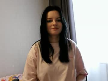 Quianahinrichs, 18 years old, My name is Rich, I love attention from men, and hot words // GOAL: to spin around and send you my heart #new #18 #shy #bigboobs #teen, webcam photo