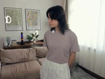 Quietly_hot, 18 years old, is it time to show my ass?! im Eliza....first steps here:) #18 #shy #new #skinny #teen [88 tokens remaining], webcam photo