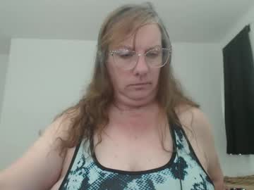 Hairy cam model Rachelplays, 49 yrs live now