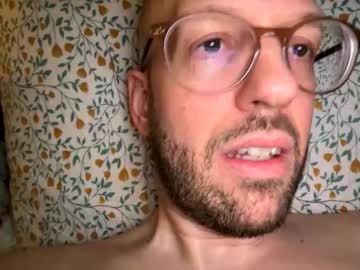 Realhorsedick big cock cam stud 35 yrs streaming live